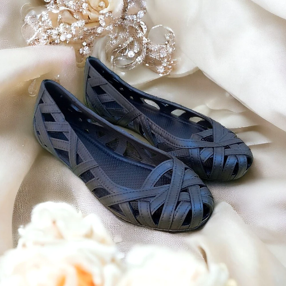 rubber-soft-airy-shoes-for-summer_1249_p2fo.webp