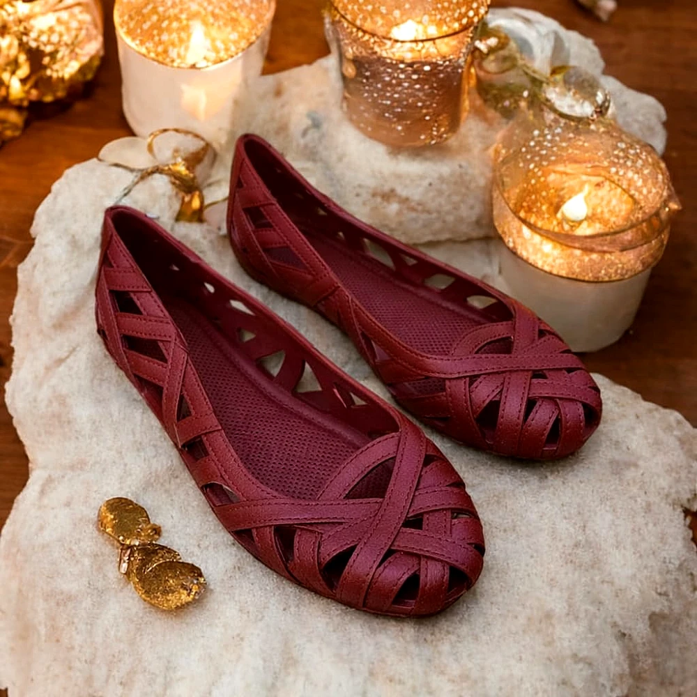 rubber-soft-airy-shoes-for-summer_1249_p2fo.webp