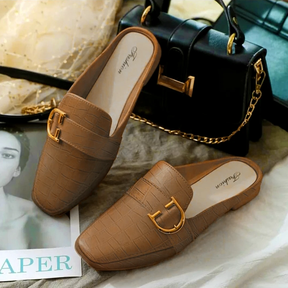 Rubber soft crocodile pattern shoes with Buckle - Product Image